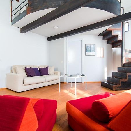 Antica Via Volta - The House Of Travelers Apartment Como Bagian luar foto