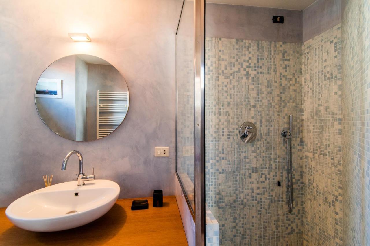Antica Via Volta - The House Of Travelers Apartment Como Bagian luar foto