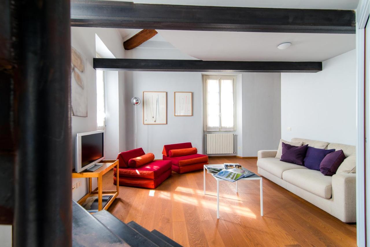 Antica Via Volta - The House Of Travelers Apartment Como Bagian luar foto