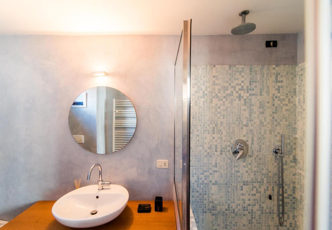 Antica Via Volta - The House Of Travelers Apartment Como Bagian luar foto