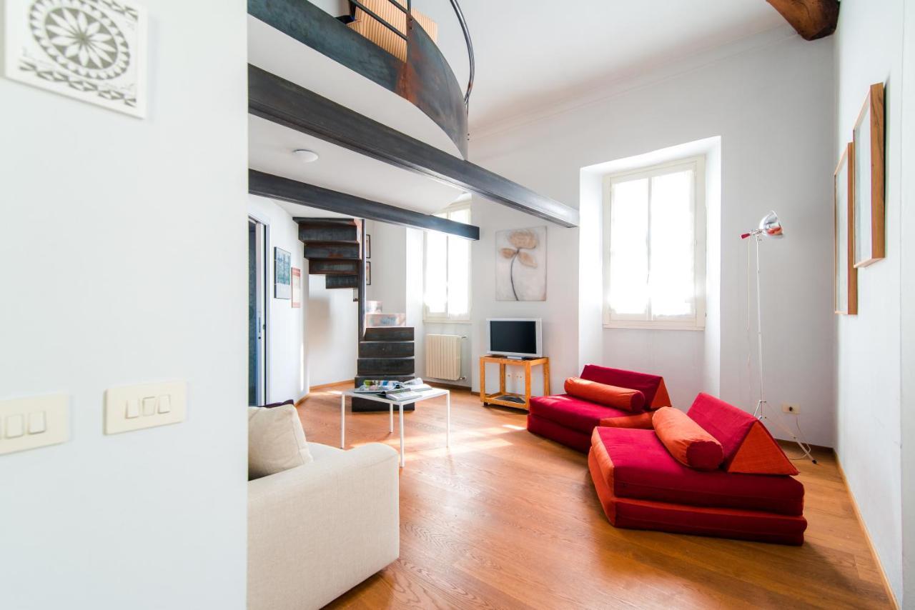 Antica Via Volta - The House Of Travelers Apartment Como Bagian luar foto