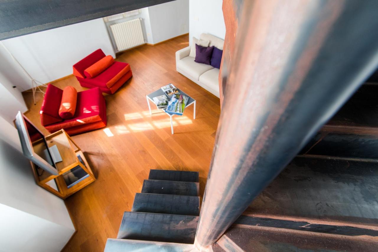 Antica Via Volta - The House Of Travelers Apartment Como Bagian luar foto