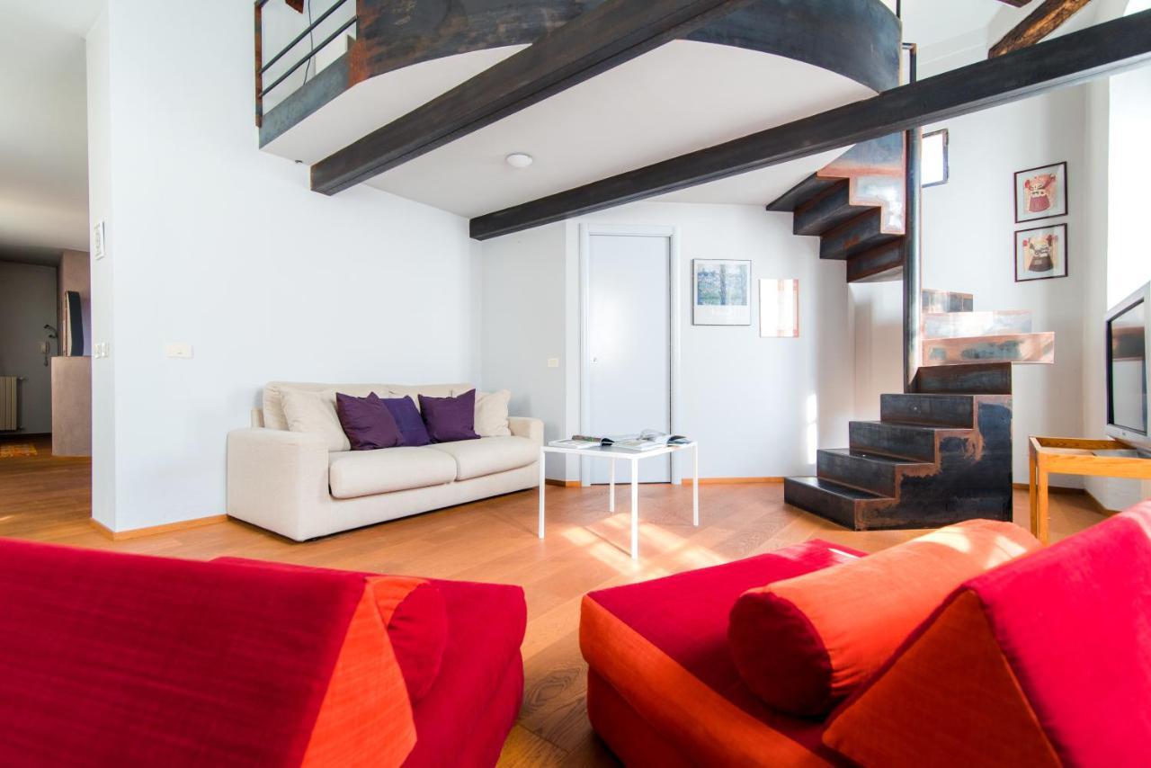 Antica Via Volta - The House Of Travelers Apartment Como Bagian luar foto
