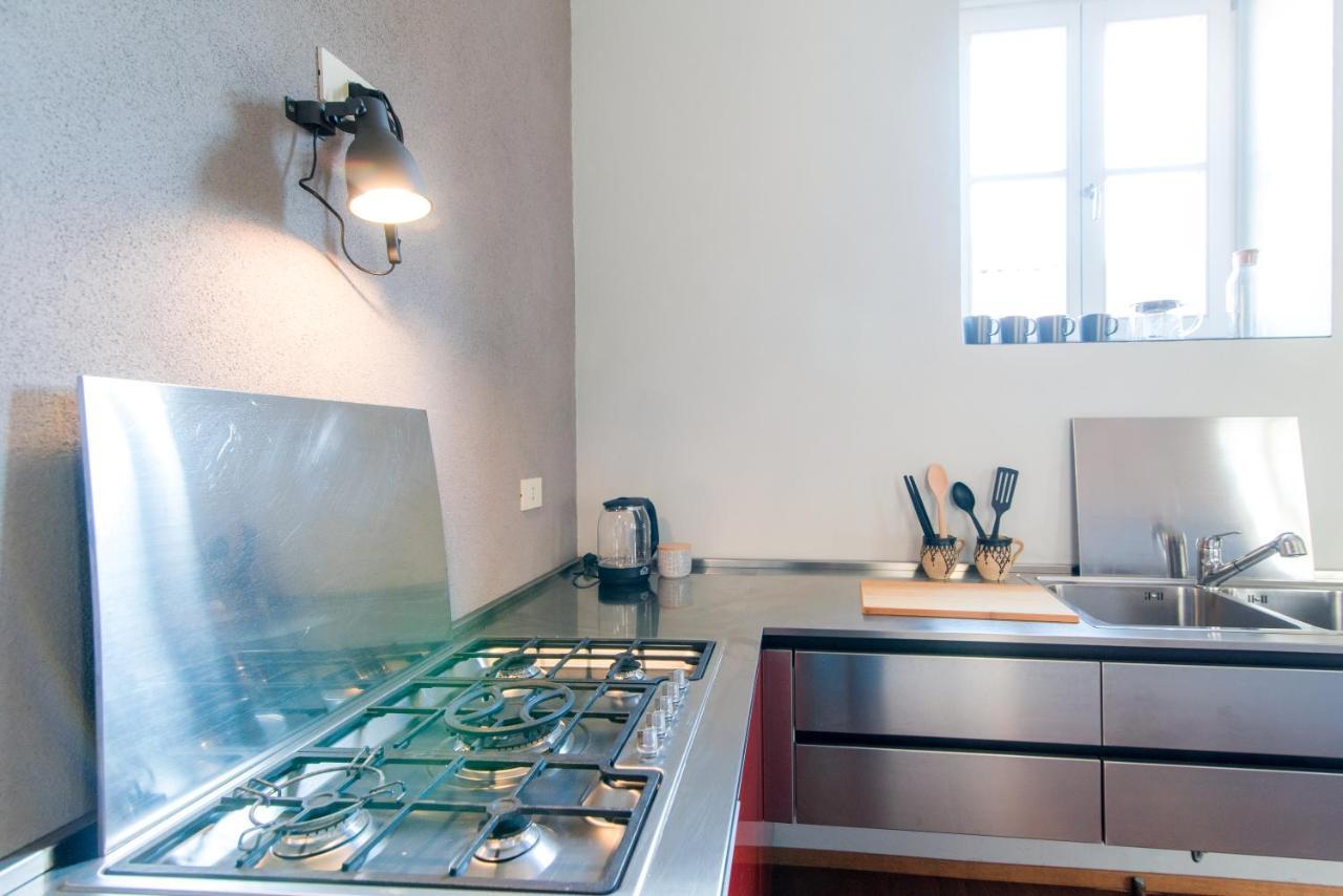 Antica Via Volta - The House Of Travelers Apartment Como Bagian luar foto